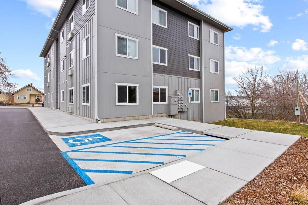 Full Ada Unit - 2 Bed 2 Bath Unit Near Downtown Apartment Spokane Exterior foto